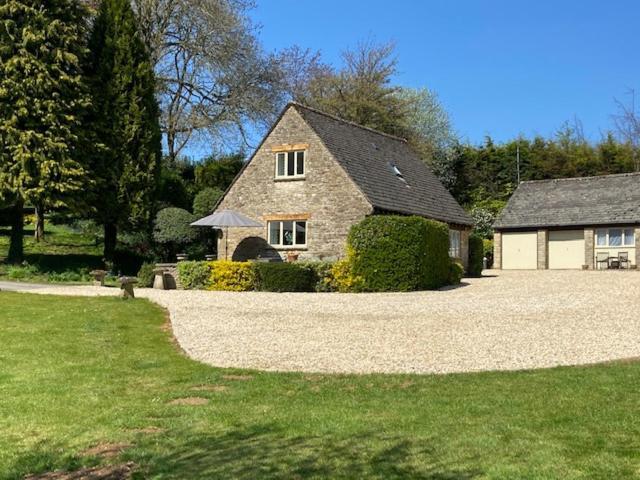 Far Hill Cottage Wyck Rissington ภายนอก รูปภาพ