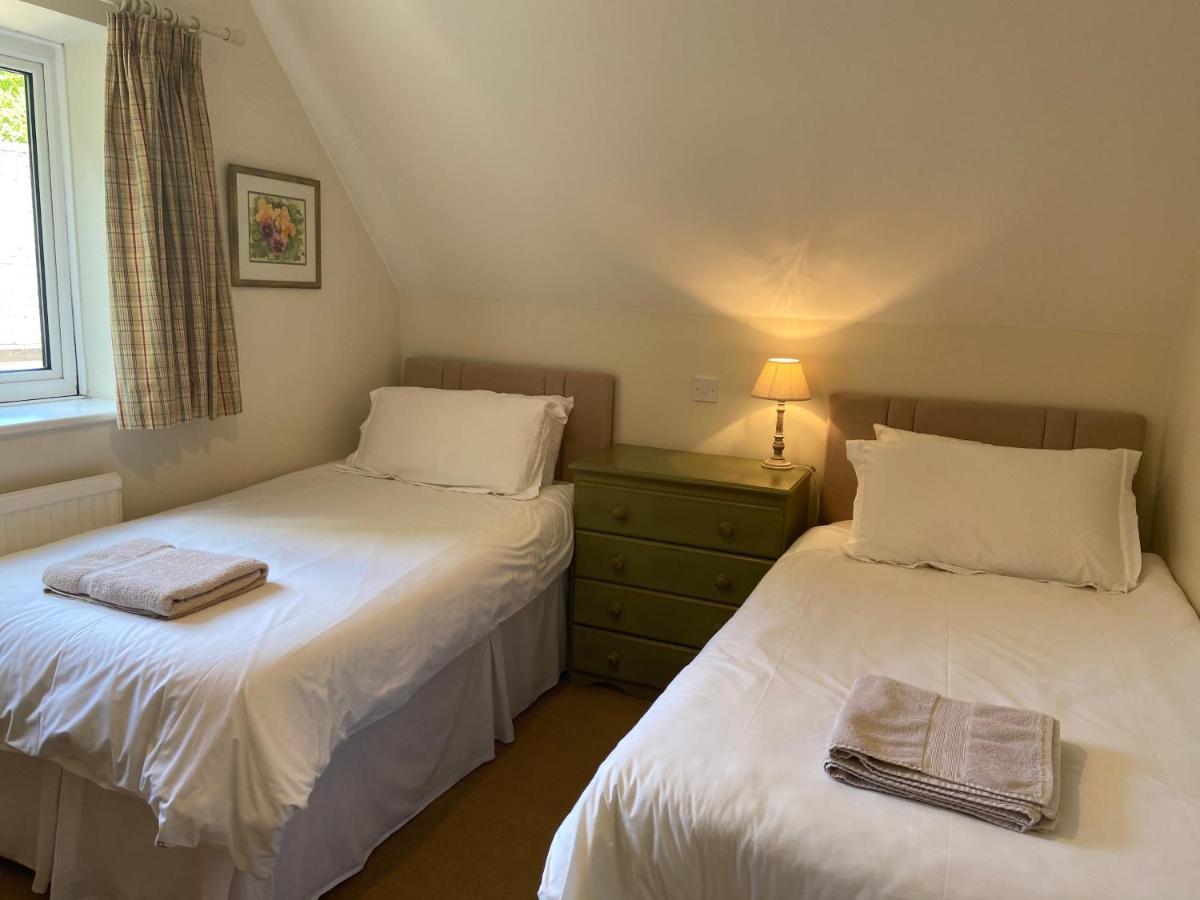 Far Hill Cottage Wyck Rissington ภายนอก รูปภาพ